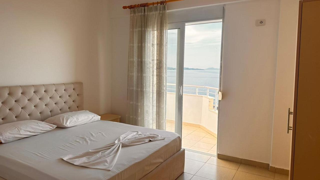 Klager'S Apartament Sarandë Exterior foto